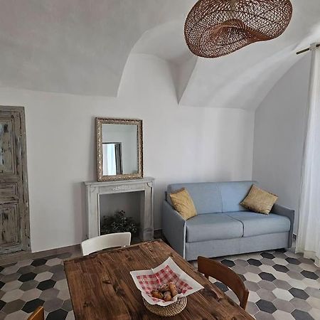 Car.Lo. Casa Vacanze Dolceacqua Exterior foto